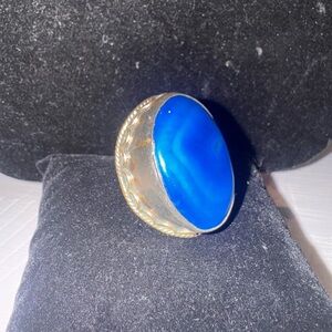 Elegant Blue and Gold Ring